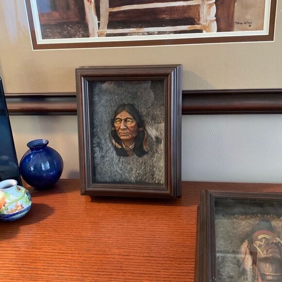 Neil Rose Native American Ceramic Sculpture Shadowbox “Grey Owl” - Picture 4 of 13